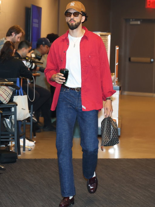 We’re celebrating the Knicks taking the trophy all summer, but we might be giving the gold to Landry Shamet for some of the best fits this season. Landry knows ball, and looks like Landry knows denim. From raw to washed, slim to wide, every fit proves the same point: denim is essential to a good wardrobe. Shop our favorite jeans at the link in bio.