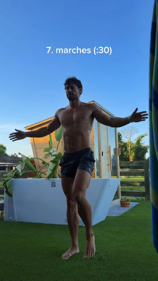 This feels like an espresso ☕️⚡️🔋🧠 (but I’ll still have my coffee and @foreignwaters__ 😜)

Comment “plan” to try my program free (mobility, workouts and nutrition guidance) 👊 

7 movements:
- body waves
- body bounces
- trunk resist
- full twists
- arm swings
- golf swings
- marches
+ body taps 

Grateful for these incredible humans inspiring me to move in different ways @kestyoga @thestrengthside @sondre_berg  @mikechangofficial @mikerholland @olympiaanley 

This flow was Directly inspired @olympiaanley 🙏 Thank you for sharing 

🩳 @vuoriclothing 

#energy #lymphaticdrainage #lymphatic