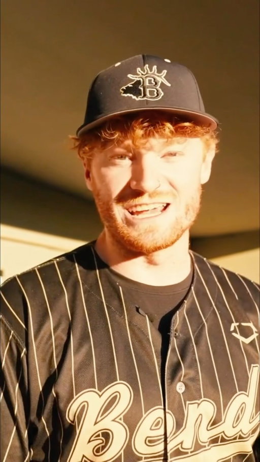 two years out of the game but i’ve still got it 🤣🤣🤣 video goes live tomorrow on youtube ! 
#baseball