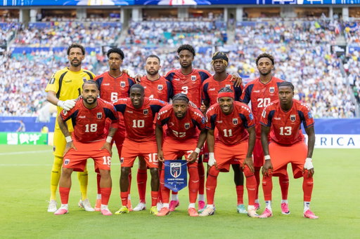 Não se explica. Sente-se.🇨🇻🇨🇻🇨🇻

Nunca esta frase fez tanto sentido. Foi um jogo difícil, mas com um espírito de equipa fantástico conseguimos superar os desafios. Orgulho enorme por este grupo e gratidão a todos pelo apoio incondicional.

Seguimos juntos. 🇨🇻🙏🏾⚽