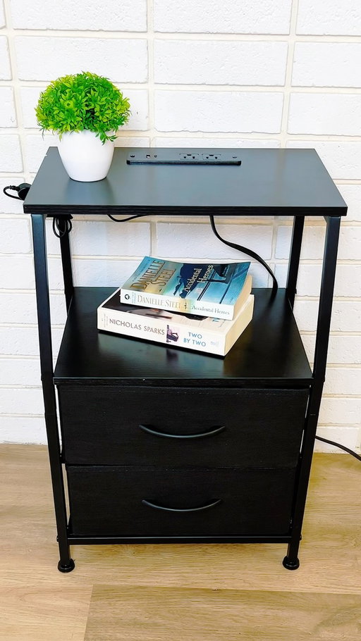 Small but mighty! This @somdothome nightstand has completely upgraded my bedside setup 🤍

✔️ Easy assembly
✔️ 2 spacious drawers
✔️ LED lighting
✔️ Built-in charging station

Proof that you don’t need a lot of space to stay organized ✨
Which feature would you use the most? 💡🔌👇

#bedroomdecor #nightstand #bedroomupgrade #cozyhome #somdothome