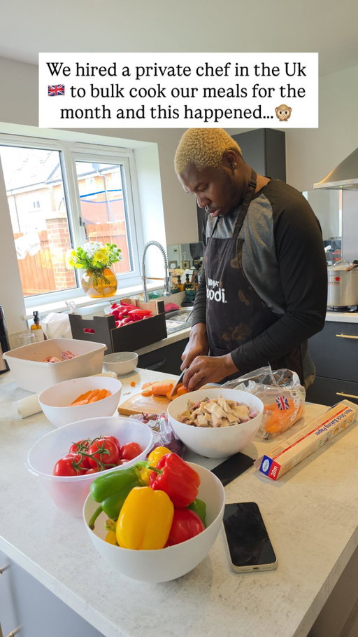 We hired a private chef in the Uk 🇬🇧 to bulk cook our meals for the month and this happened… 👀

Before I could blink, meal after meal was ready. The kitchen was filled with the most amazing aromas, our freezer was stocked, and the stress of figuring out what to cook every day simply disappeared.

Tell me, would you ever hire a private chef for your family meals if you could afford it? 👇🍽️

I never realised how much mental load cooking carried until someone else took it off my plate. And the best part? Every single meal was absolutely delicious.

I can’t lie, I could get very used to this lifestyle. 😂

PS: That peppersoup spice from @theprudenceapinoko_ is chef approved. Grab yourself some. Well done girl

Palm oil quality is top notch from @feeelgood_palmoil 

Chef wey sabi cook @chef_dumijezofficial 

#SoftLife #PrivateChef #FamilyMeals #HomeLife #ModernLiving