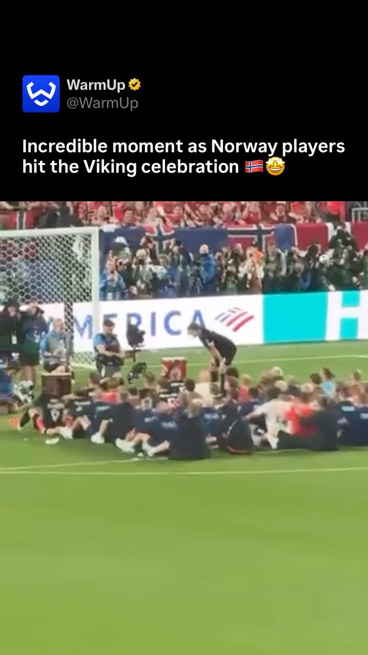 🤯

At the 2026 FIFA World Cup in New Jersey, Norway defeated Senegal 3-2 to secure a spot in the round of 32. Marcus Holmgren Pedersen opened the scoring for Norway, followed by a brace from Erling Haaland, while Ismaïla Sarr scored twice for Senegal. Following the victory, the Norwegian players and coach Ståle Solbakken joined their supporters in the stands to perform the viral “Viking Row” celebration. Led by captain Martin Ødegaard beating a drum, the players sat on the pitch in formation, mimicking oarsmen rowing a longboat in unison with thousands of chanting fans.

(Via @merveerkol__ )