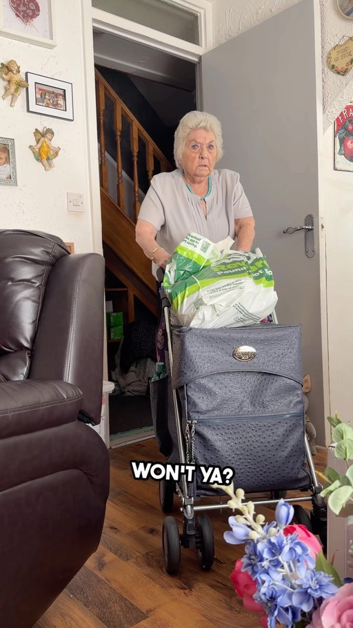 AD If I want Beau home for the football, it's got to be done properly. Thanks @asda we have the perfect set-up… even my fair-weather fan daughter can join in 🤣 Up the Asda!