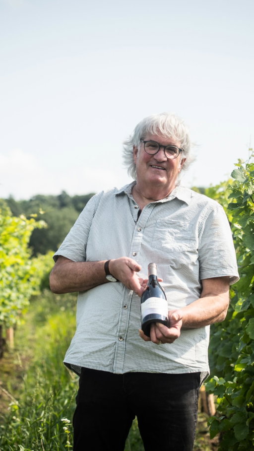 Our Beurot is the Estate's first ever expression of Pinot Beurot, a varietal that has long been utilized by Burgundy.

Thomas Bachelder, founding and original winemaker of Le Clos Jordanne, explains this rare varietal.

Discover Pinot Beurot and more of our terroir-driven wines, exclusively available at our Estate & online through the link in bio.