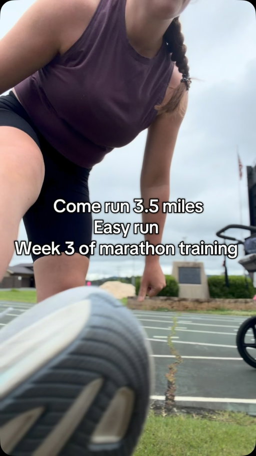 Weeek 3 baybayyyy #momswholift #momswhorun #marathontrainingplan #marathonmotivation #momswhomarathon
