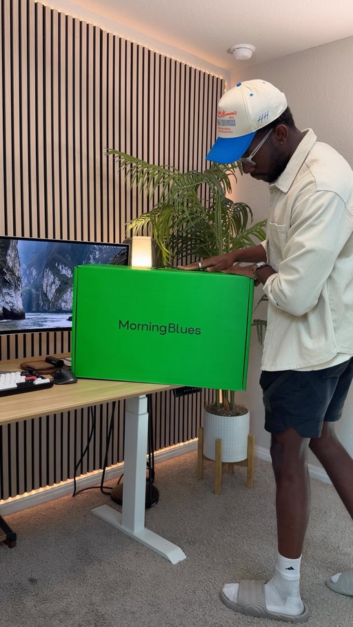 Where design meets sound.

A speaker that doesn’t just play music—it becomes part of the mood 
@morningblues_global 

Live beautifully. Listen differently.

#morningblues #sonicglassa1 #audiophiles