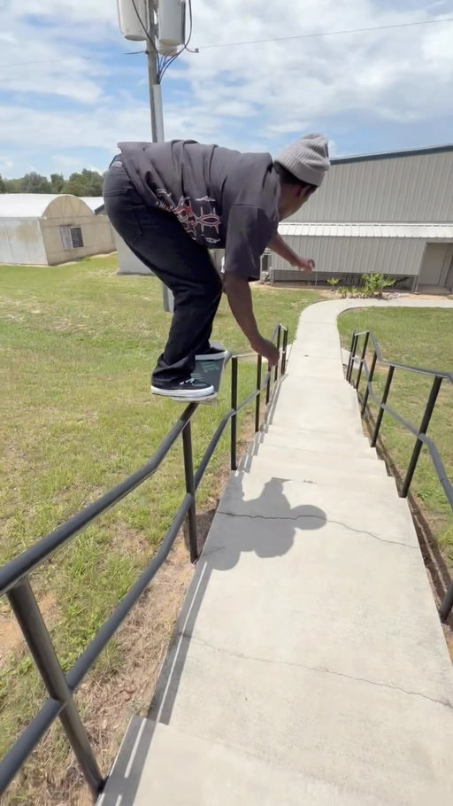 8 this for Breakfast 🥞
 #reels #niche #fyp #skate #travel