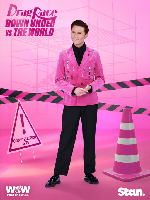 The global battle heads Down Under! ⚠️ Meet the Queens of Drag Race Down Under vs The World hosted by Michelle Visage with judges Rhys Nicholson and Lazy Susan - NOW STREAMING on WOW Presents Plus and Stan! @rhysnicholson

⬇️ Drag Race Down Under vs The World hosted by Michelle Visage premieres July 24
🌏 @wowpresentsplus worldwide ex. Australia
🇦🇺 @stanaustralia
🇳🇿 @wowpresentsplus exclusively in New Zealand

Meet the Queens of Drag Race Down Under vs The World:
🇦🇺 Art Simone @rtist_
🇦🇺 Coco Jumbo @cocojumbo
🇪🇸 Estrella Xtravaganza @estrella.xtravaganza
🇳🇿 Flor @theofficialflor
🇺🇸 LaLa Ri @misslalari
🇵🇭 M1ss Jade So @m1ssjadeso
🇬🇧 Michael Marouli @michaelmarouli
🇳🇿 Nikita Iman @nikitaiman
🇺🇸 Nicole Paige Brooks @thenicolepaigebrooks
🇺🇸 Raven @itsravenhunty_
🇦🇺 Vybe @itsjustvybe