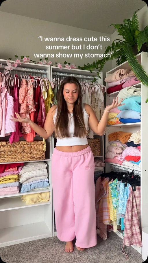 Outfits for summer when you don’t wanna show your stomach! 
•
#outfitideas #fashioninspo #summeroutfit #summerfashion #shopping