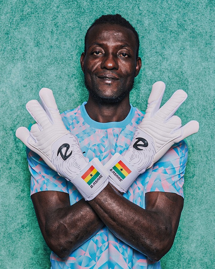 Goalkeeper Benjamin Asare plays for Hearts of Oak in the Ghana Premier League.

He’s spent his entire club career in Ghana.

Now he’s kept a clean sheet against England at the World Cup, a nation whose players all feature in Europe’s top leagues 😮👏