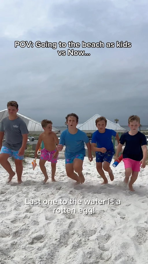 It really be like that😂 @chubbies 
.
.
.
#theboys #viral #reels #beach