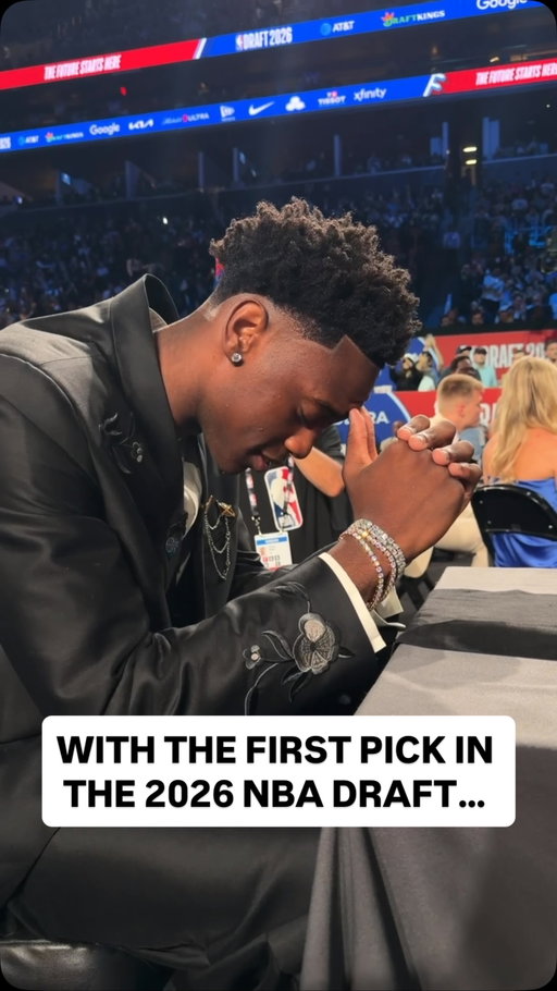 From the Green Room floor 🎥 WITH THE FIRST PICK IN THE 2026 NBA DRAFT… THE WASHINGTON WIZARDS SELECT… ANICET DYBANTSA JR.!