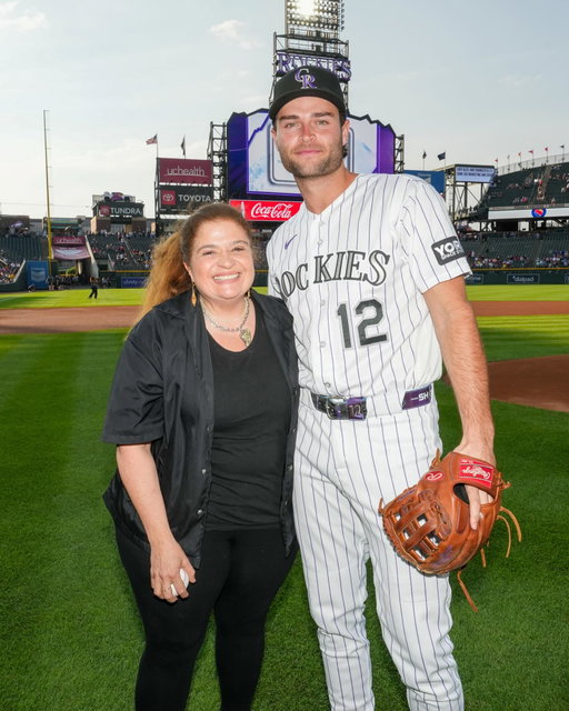 Cooking on and off the field! 

Thanks for stopping by, Chef Alex Guarnaschelli!