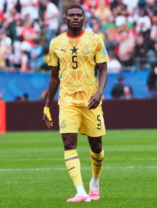 🫡 Midfield General @thomaspartey5 ✨

#BlackStars | #FIFAWorldCup