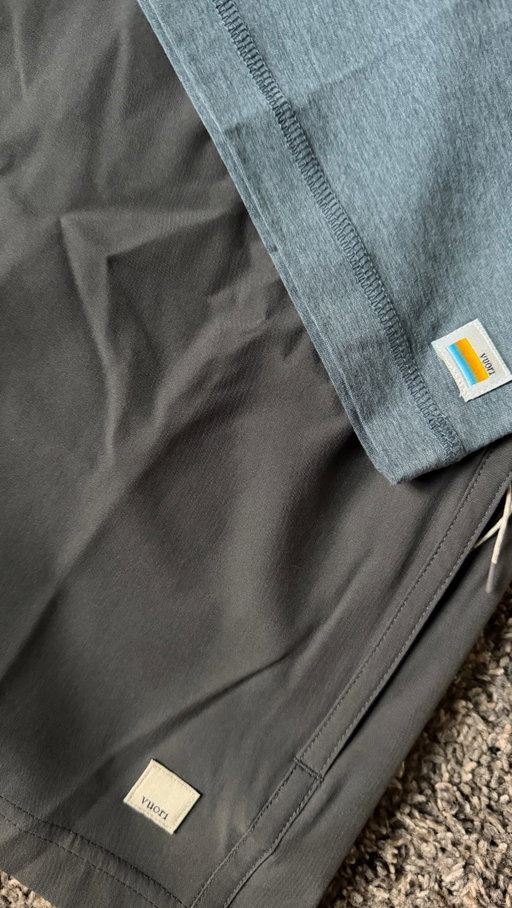 #vuoripartner @vuoriclothing

Life didn’t slow down when I became a dad. It just started moving for different reasons.

School drop-offs, work meetings, coffee runs, family time, and everything in between. That’s why having a few essentials you can rely on matters.

Vuori has been in heavy rotation for me lately. Comfortable, versatile pieces that move with me through every part of the day.

From early mornings to winding down with family, it just fits the pace.