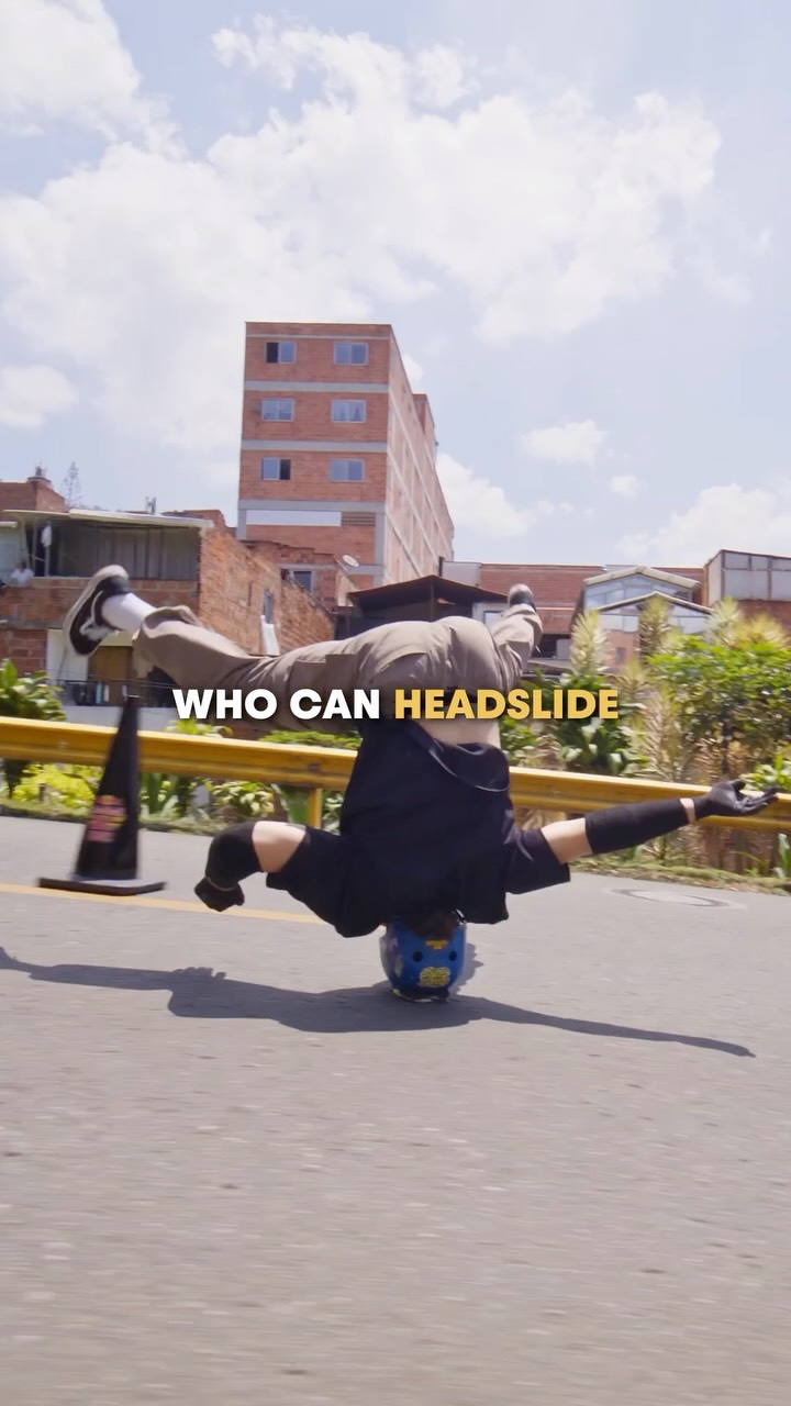 we’ll call this one extreme sliding 🔥

watch the full video on the Red Bull BC One YouTube Channel 📺

🪩: @amin.drillz, @bboydjibril_stitch and @familycrew32

#redbull #givesyouwiiings #energydrink #breaking #RedBullBCOne