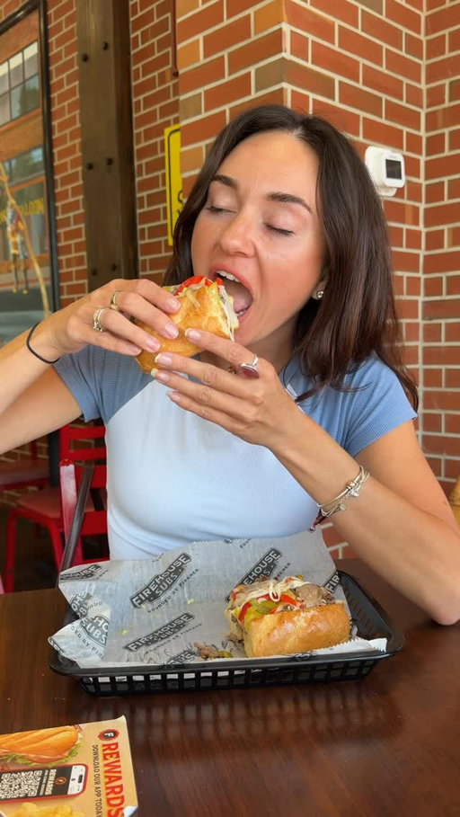 #FirehouseSubsPartner. I tried the new Steak and Cheese Melt and immediately and knew it was fire 🔥 @firehousesubs
*Protein grams based on medium size. Subs made to order and actual amounts may vary.