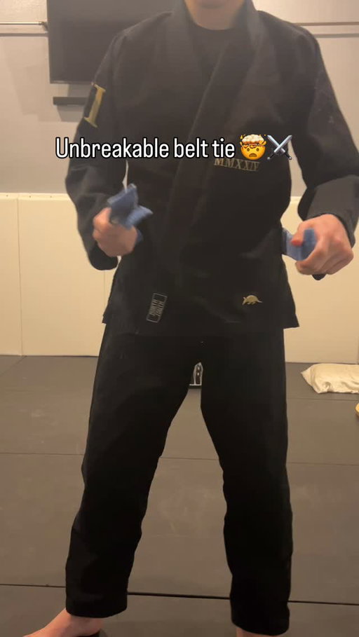 Unbreakable belt tie 👀
.
.
.
#jiujitsu #bjj #foryoupage
