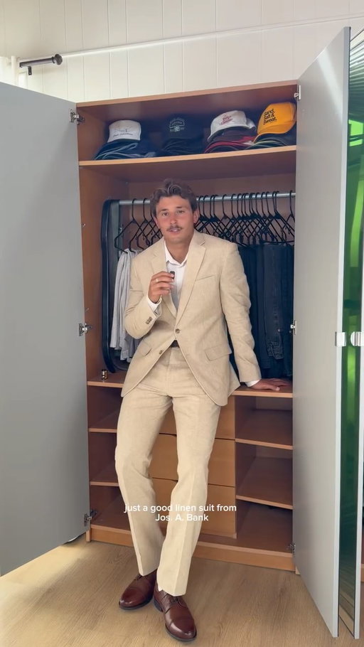 A simple, linen suit keeps things breezy during wedding season.

Have you worn a linen suit before?

Use code BRIDGER15, online purchases only, valid through 10/22/26.

Creator’s IG: @bridger_lewis