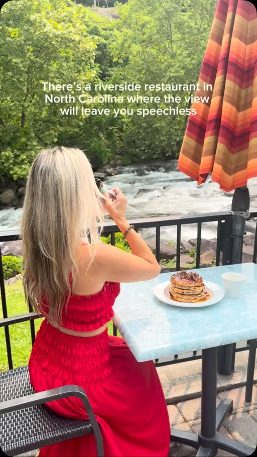 😍⛰️The best restaurant views in all of North Carolina!

📍 A hidden gem in the Smokies — cozy cabins, riverside dining with great food, and views that will leave you speechless!!!! Here you can relax by the Riverside, enjoy a peaceful couple of coffee and truly unwind! 

A little slice of heaven that needs to be on your bucket list! 
➡️ Send this to who you’re going with and follow me @raleighwanderlust for more hidden gems!!!! ✨

📌 Historic Tapoco Lodge
14981 Tapoco Rd, Robbinsville, NC 28771

#northcarolina #nc #greatsmokymountains #scenicviews #diningwithaview nc northcarolina visitnc ncmountains tapocolodge historic scenic riversiderestaurant breathtakingviews