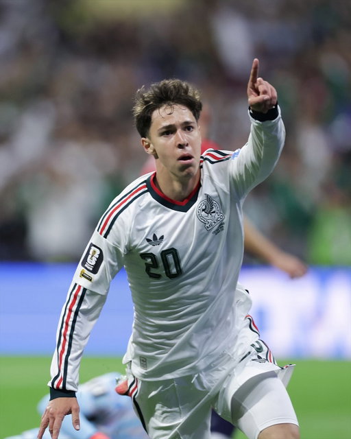 M A T E O

Qué gol. Qué festejo. Qué debut. 😮‍💨

@mateo.chaveez 
#SomosMéxico 👊