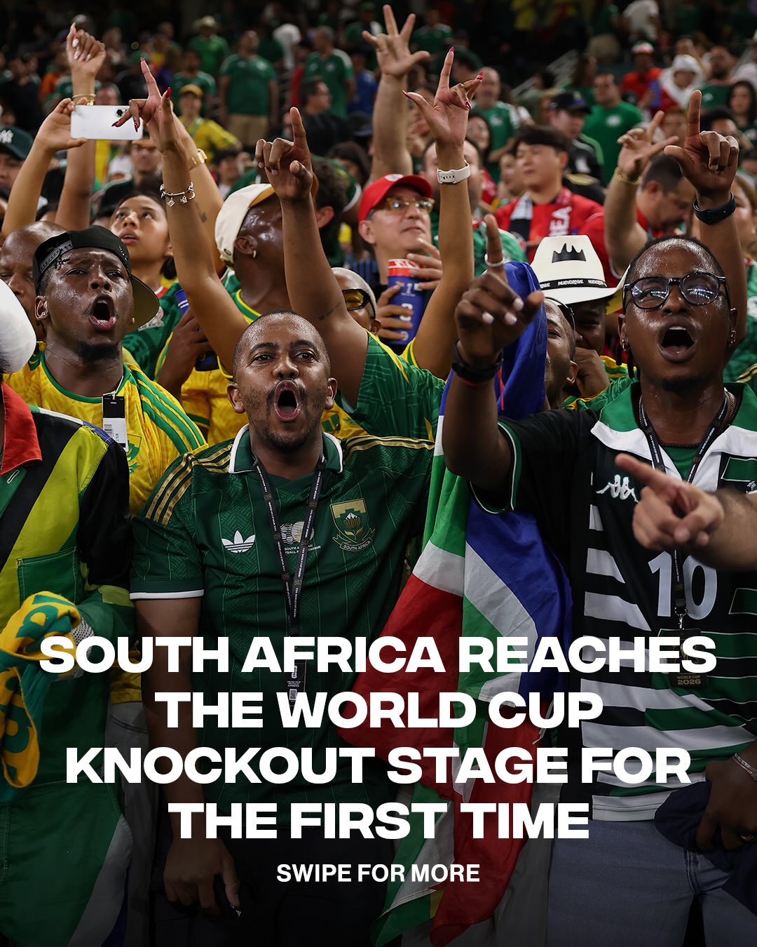 South Africa has advanced to the knockout stage for the first time in the nation’s history 🤯🔥

(📸: Getty )