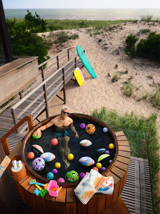 Television producer and host Andy Cohen (@bravoandy) grew up in Saint Louis fantasizing about the perfect beach retreat. So when the time came to realize that dream in the Hamptons, it was only right that he enlist lifelong friend @jackie__greenberg of @jackiegreenberginteriors alongside architect @gordonkahn. 

Complete with a hot tub and an exterior spiral staircase leading straight to the primary suite’s outdoor shower, the waterfront home is a blissful escape that oozes with the entertainer’s vibrant personality. “I just wanted it to be super colorful and funky. It’s meant to be, quite literally, a fun house,” explains Cohen. 

Take the full tour of his Hamptons getaway at the link in bio. Photography @douglasfriedman; Architecture @gordonkahnarchitect; Interior Styling @britt_albert; Fashion Styling @samspector; Words @samuelcochran