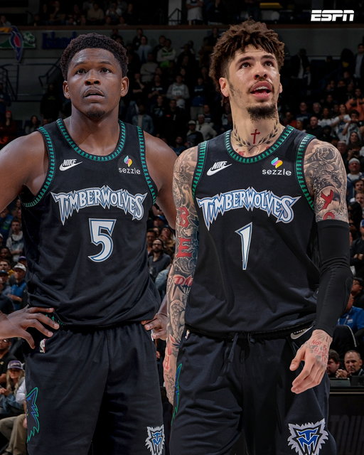 NEW DUO IN MINNY 🔥

Where does this backcourt rank in the NBA?

(via @shams)