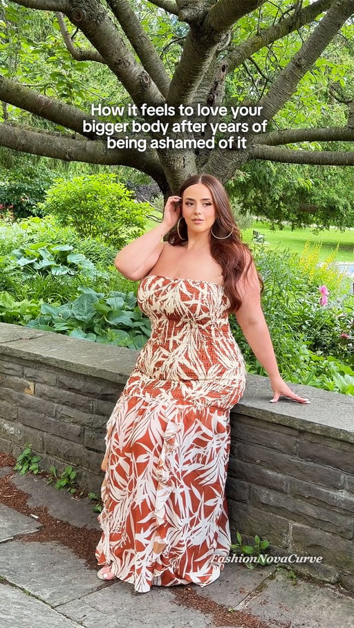 @FashionNovaCurve • finally living in my truth and loving the woman I’ve become at every size 🌳🧡

🔎 “Amaya Tropical Maxi Dress” from @FashionNova

#plussizestyle #curvyfashion #plusmodel #confidence #bodypositive