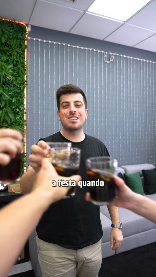 PUB | A ansiedade já começou, os amigos estão convocados, a Coca-Cola no frio: tudo pronto para o Campeonato do Mundo da FIFA ⚽️ 🎉  #AllTheFeels #FifaWorldCup #pub
@cocacolaeurope
@fifaworldcup