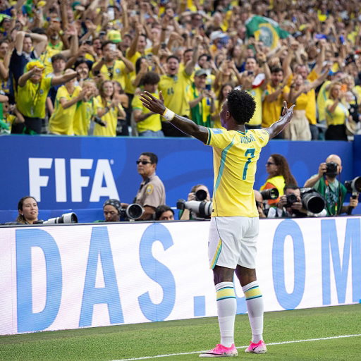Eu to muito feliz de ver vocês felizes… Vivendo um sonho. É o BRASIL!!!!! 7️⃣🕺🏿
