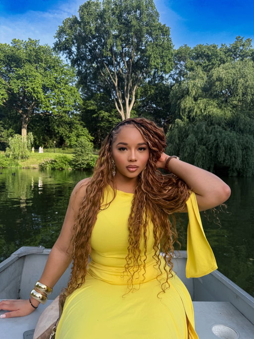 The soft exhale after realizing you never needed to earn rest or love. Nor did you have to be perfect or have everything figured out. 

You are human, and more importantly loved by God. That was always enough. Wow.

Hair: @aicha_professionalhair 🧡