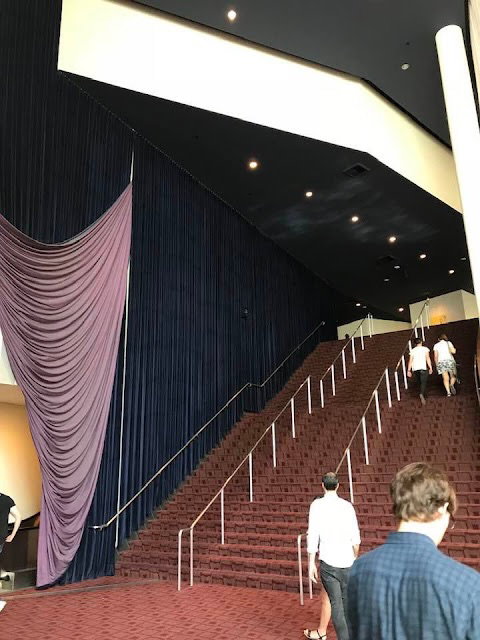 It’s hard to believe Arclight Hollywood has been abandoned for 6 years. A massive 14 screen multiplex on Sunset Blvd just sitting empty and frozen in March 2020... It was the highest grossing theater in America and was packed every single night with celebrities and LA locals.