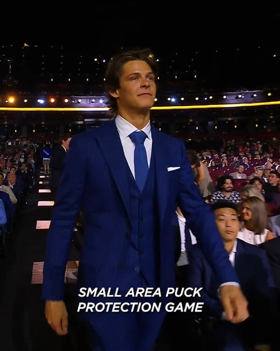 "Being the best at the highest possible level is what drives me."

Throwing it back to the Penguins selecting Will Horcoff 24th overall in the first round of the 2025 NHL Draft.