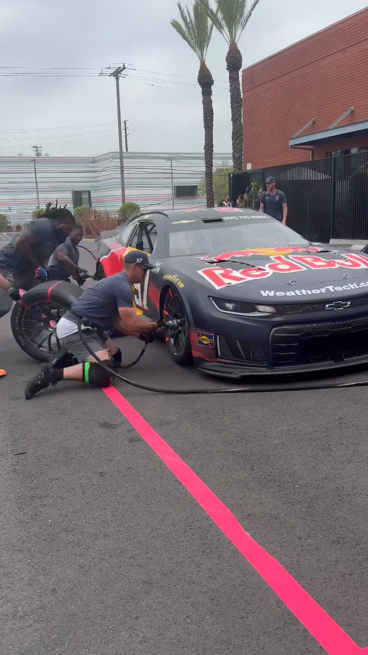 Keeping our boys fresh during the west coast swing.

Red Bull opened their Santa Monica facility to our team to train ahead of this weekend’s race at Sonoma.