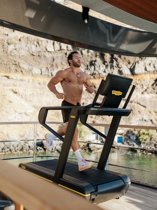 The first goal isn’t the business. It’s becoming the man who can handle the business. 

Sharing more of my fitness life. Here’s some of my favorite workouts from around Europe. 

Couple miles most days. Ton of body weight exercises. Everyday is chest day.