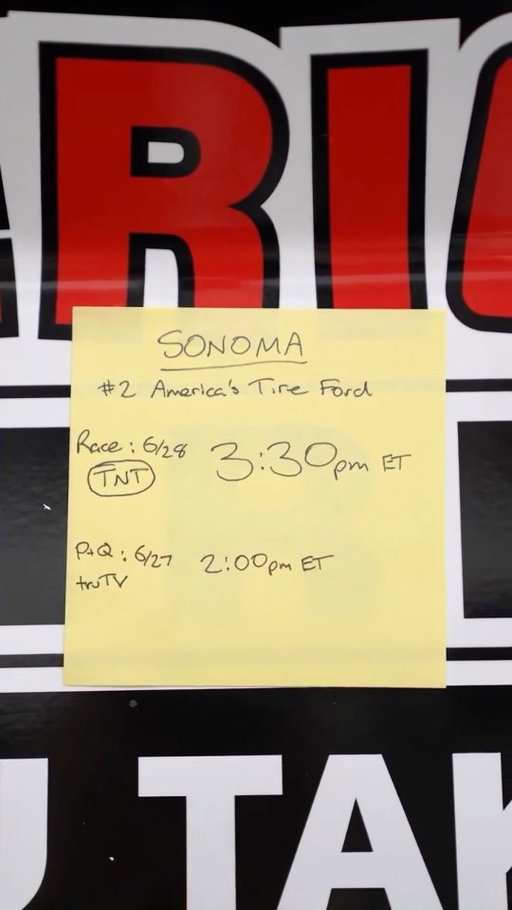 🏁 NASCAR Sonoma Tune-in Post-it
✍🏻 Written with a Muji Knock Type
✅ Pen Rating: 7.1/10

Comment and let me review your pen of choice next week. And most importantly watch the race on Sunday

#NASCAR #TeamPenske #AmericasTire #FordRacing #Mustang