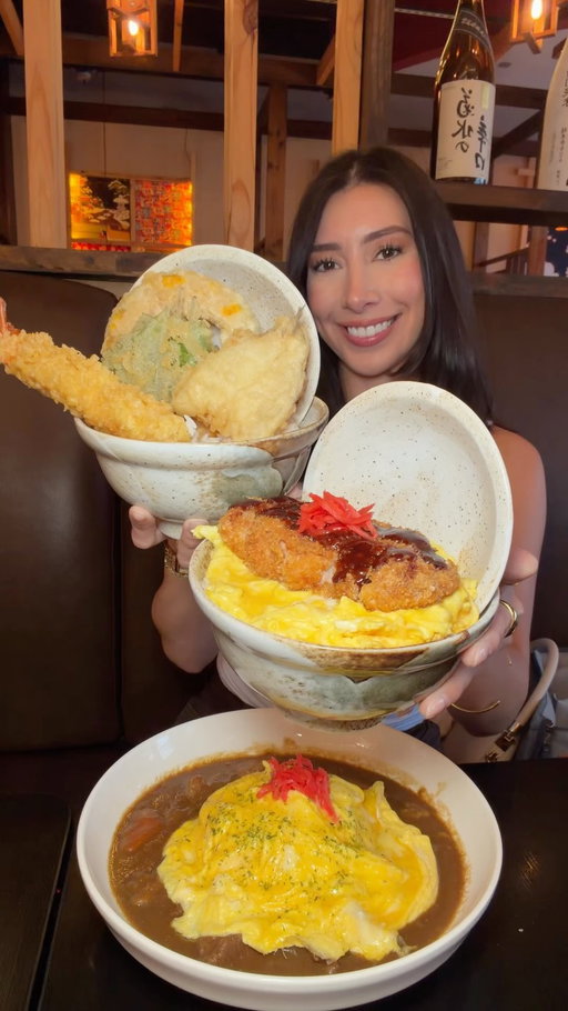 🔥THE FIRST JAPANESE SAVORY PANCAKE BAR IN HOUSTON!🔥 
📍 @sushiwabihouston brings a little piece of Japan to Houston! This spot has been around since 2010 but they recently renovated the whole restaurant and now have the first okonomiyaki bar in the city! Okonomiyaki is a Japanese savory pancake and they make it right in front of you! Depending on which one you get they have different layers of cabbage, noodles, seafood, egg and more! I also loved their curry beef stew omelette and their specialty sushi rolls 😍 Be sure to check them out! 

📍 @sushiwabihouston | 3953 Richmond Ave, Houston 

#houstonfood #houstoneats #japanesefood #japanese