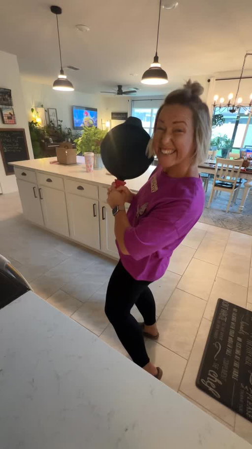 I was 43 years old before I properly learned how to clean and season a cast iron skillet. 🤦🏼‍♀️😂

I’m currently 44 🫪

Turns out I’d been doing it wrong for YEARS.

Now it’s become one of those little kitchen rituals I genuinely look forward to. There’s something so satisfying about slowing down, taking care of the things we use every day, and learning a new skill… even if it took me four decades. 😉

Tell me I’m not the only one who learned this embarrassingly late in life!

#CastIron #SimpleLiving #CozyHome #KitchenRitual #EverydayMoments LifestyleCreator HomeLife CookingTips Homemaking SlowLiving