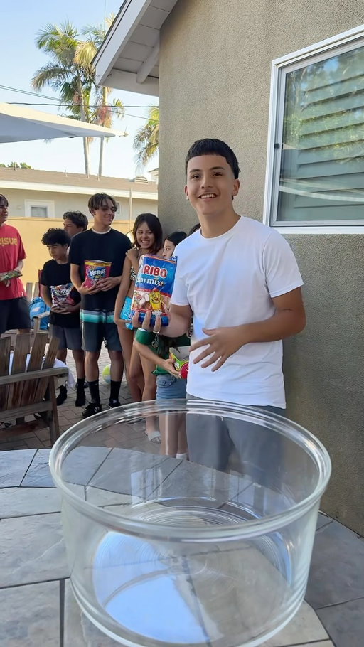 Candy Salad Bowl 

Sugar rush for Summer nights. Late pool days. They for sure had a blast!  Loved hosting these kids!!! 

#quince #court #summer #nights #poolday