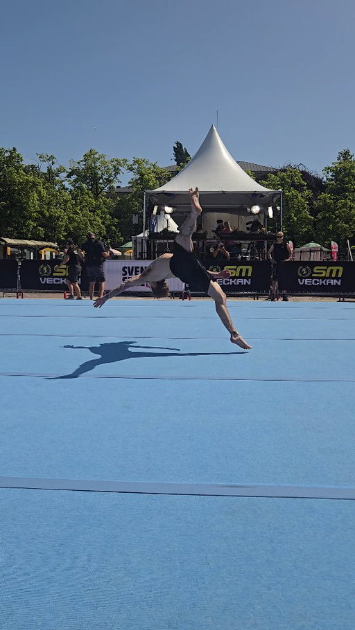 Quick snatchcannon at Swedish Championship 🏆
#tricking