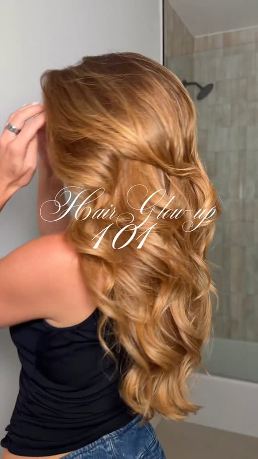 When your favorite bonding oil gets an upgrade ✨✨ meet the NEW @olaplex °7 Shine Serum Oil Mist! A weightless, fine mist for that glass hair glow at home and on the go #olaplex #olaplexpartner #hairoil #healthyhairroutine