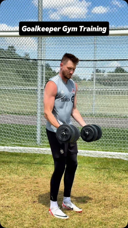 Goalkeeper Gym Training 😤

3 great exercises that apply directly to the game

💪 Shoulder Strength and Stability 

🚀 Explosive Power

🧬 Movement Coordination