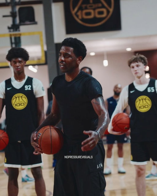 Exclusive Footage! @kyrieirving aka YOG and Coach Handy aka OG - breaking down the game for the #breakfastclub at @nbpatop100 !
#itsalwaysnopressure #kyrieirving #explorepage✨#nba SUBSCRIBE TO YOUTUBE FOR MORE LINK IN BIO‼️