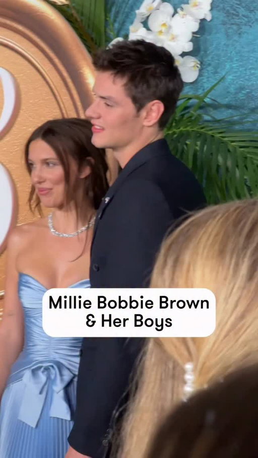 @milliebobbybrown has a solid group of guys around her!

From @louispartridge_ to @noahschnapp to @jakebongiovi, they all showed love at the ‘Enola Holmes 3’ premiere last night.

Video: Seventeen