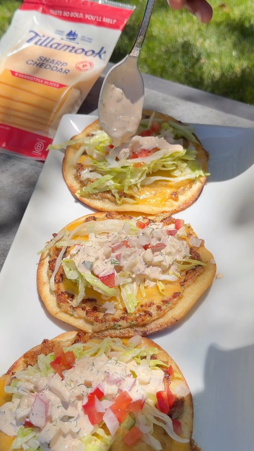 These crispy, cheesy smashed chicken tacos made with @tillamook Farmstyle Sharp Cheddar Slices are about to be your new summer obsession. Shop Tillamook dairy and grab the recipe at the link in bio. #TillamookPartner