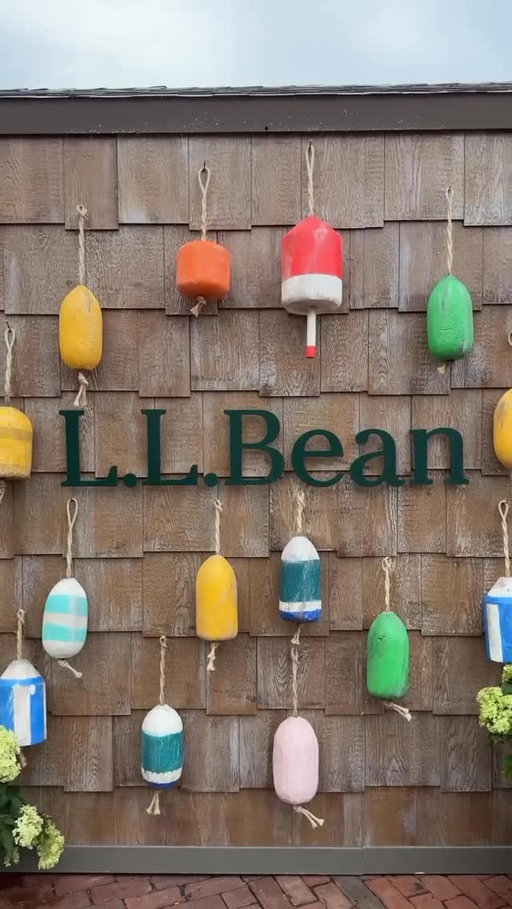A showcase of @llbean’s summer essentials – rooted in Maine and made for wherever the coast calls. 🎣 🦀 ☀️ 

Bowen’s Wharf, Newport, RI
Friday June 26 – Sunday, June 28
10AM – 6PM

#CNCexperiences