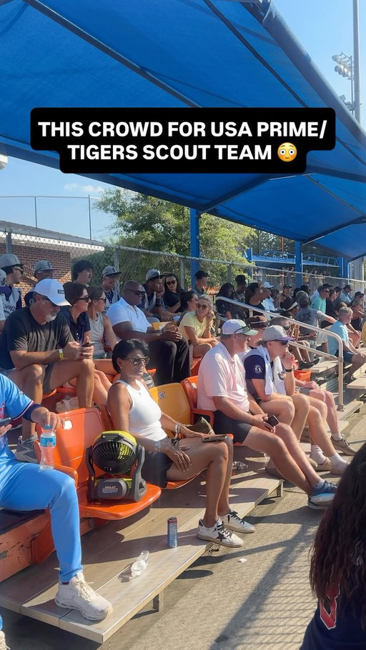 Packed crowed to watch @usaprimebaseball 👀 Got people in the bleachers in another field watching 🤣