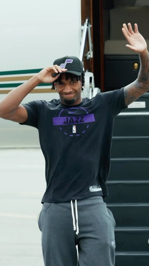 Darryn's home and the vibes are 𝙨𝙚𝙣𝙨𝙖𝙩𝙞𝙤𝙣𝙖𝙡 😌🤩

#TakeNote